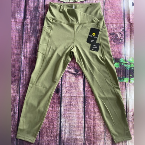 Bodyglove leggin M + Nike top M - Picture 5 of 16